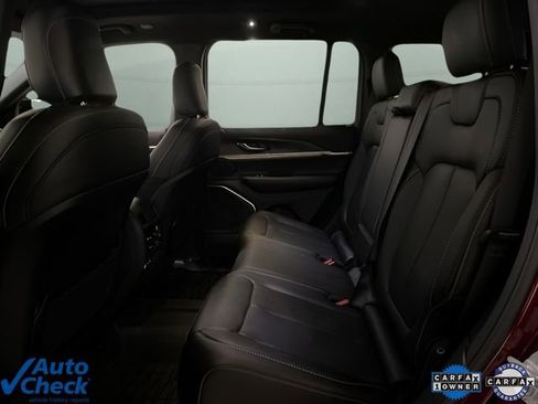 Used 2025 Jeep Grand Cherokee Limited 4xe image 65