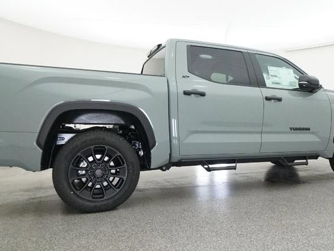 New 2026 Toyota Tundra SR5 w/ SR5 Convenience Package AWD/4WD image 26