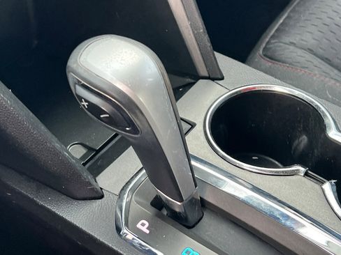 Used 2015 Chevrolet Equinox LS image 17