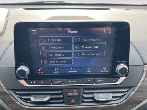 Used 2024 Nissan Altima 2.5 SV FWD image 24