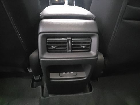 Used 2024 Honda CR-V EX image 11