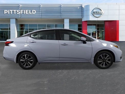 New 2025 Nissan Versa SV w/ Trunk Package image 2