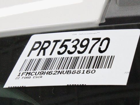 Certified 2022 Ford Escape SEL image 31