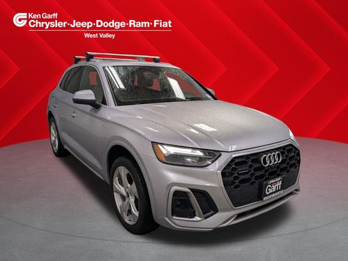 Used 2022 Audi Q5 2.0T Premium Plus AWD/4WD image 1