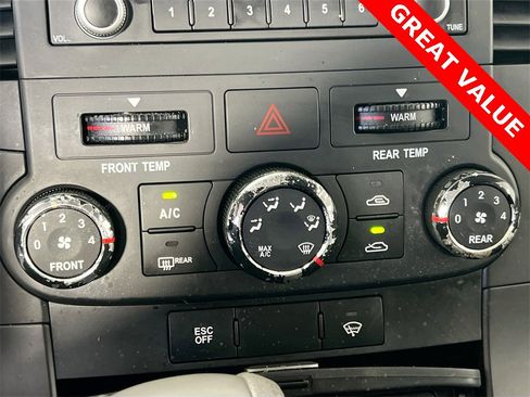 Used 2014 Kia Sedona LX image 14