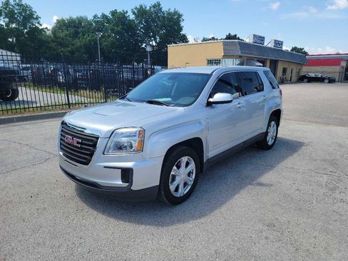 Used 2017 GMC Terrain SLE FWD image 1