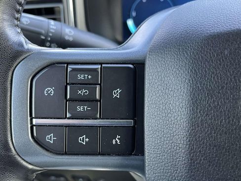 Used 2024 Ford F250 Lariat w/ Sport Appearance Package image 21