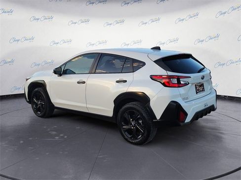 Used 2024 Subaru Crosstrek 2.0i image 3