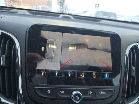 Used 2024 Chevrolet Equinox RS image 25