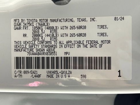 Used 2024 Toyota Sequoia Limited image 44