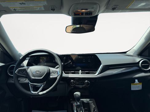 New 2026 Chevrolet Trax ACTIV w/ Driver Confidence Package FWD image 10