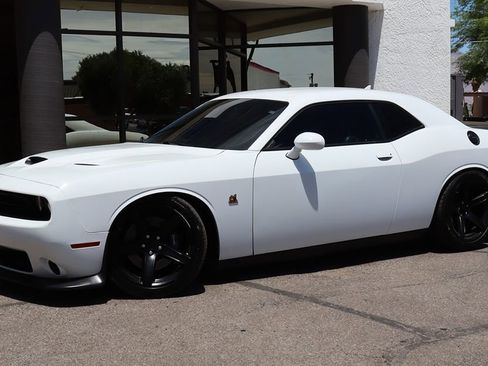 Used 2019 Dodge Challenger R/T Scat Pack w/ Plus Package RWD image 3