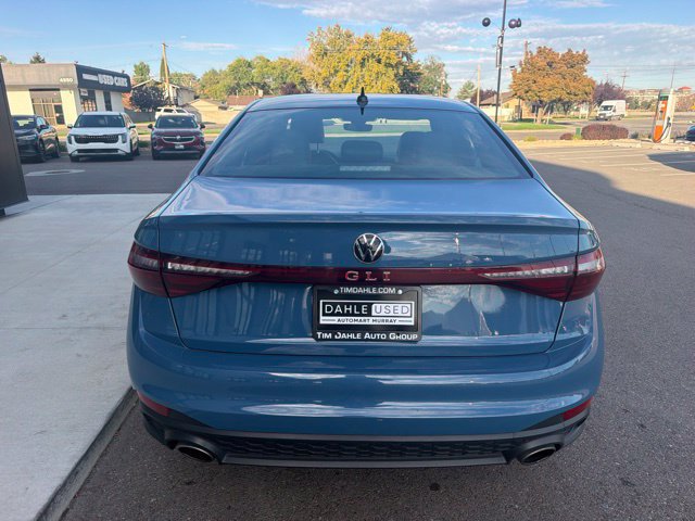 Used 2025 Volkswagen Jetta GLI Autobahn FWD image 6