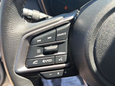 Used 2025 Subaru Outback Premium AWD/4WD image 15