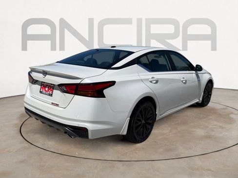 New 2026 Nissan Altima 2.5 SV FWD image 11