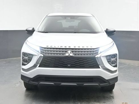 Used 2023 Mitsubishi Eclipse Cross LE AWD/4WD image 3
