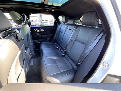 New 2026 Land Rover Range Rover Velar Dynamic SE image 12