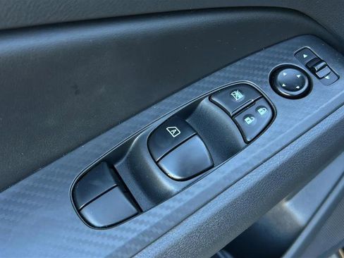 Used 2022 Nissan Altima 2.5 SV image 24