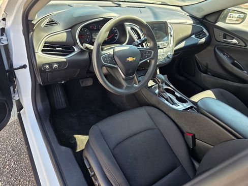 Used 2023 Chevrolet Malibu LS FWD image 6