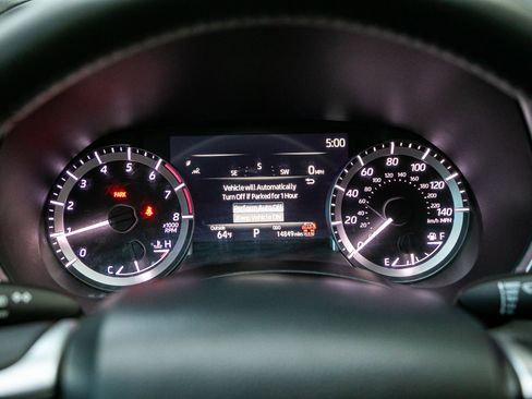 Used 2024 Toyota Highlander XLE image 31