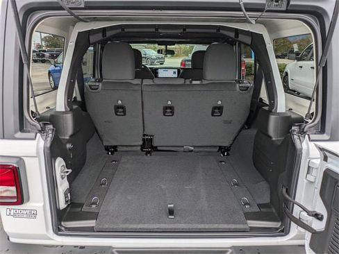 New 2026 Jeep Wrangler Unlimited Sport image 13