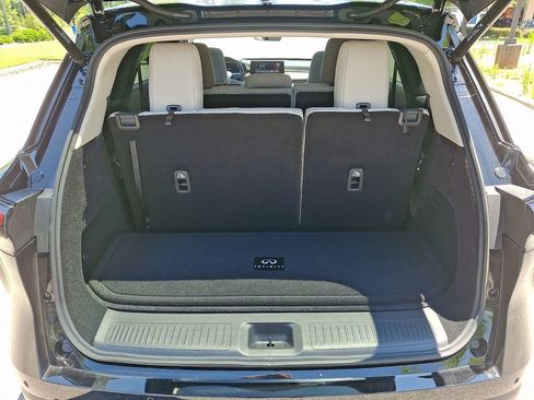 Used 2026 INFINITI QX60 Pure w/ Cargo Package FWD image 30