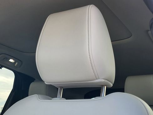 Used 2025 MAZDA CX-90 Plug-In Hybrid w/ Premium Plus image 13