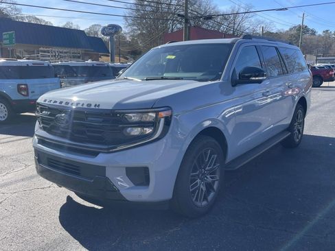 New 2026 Ford Expedition Max Platinum w/ Stealth Appearance Package image 6