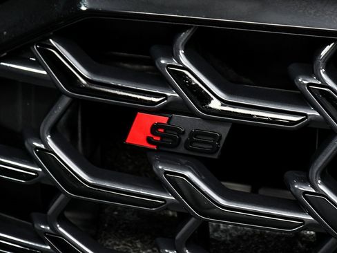 Used 2023 Audi S8 image 83