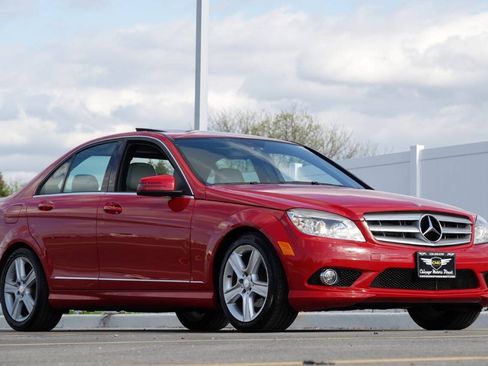 Used 2010 Mercedes-Benz C 300 Sedan image 46