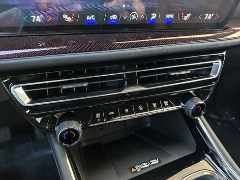 New 2026 Chevrolet Traverse Z71 w/ Enhanced Driving Package image 49