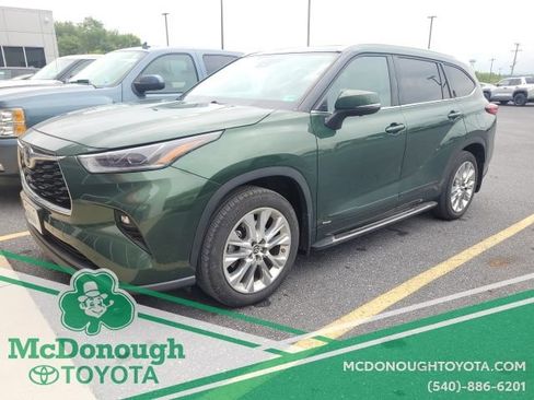Used 2023 Toyota Highlander Limited AWD/4WD image 1