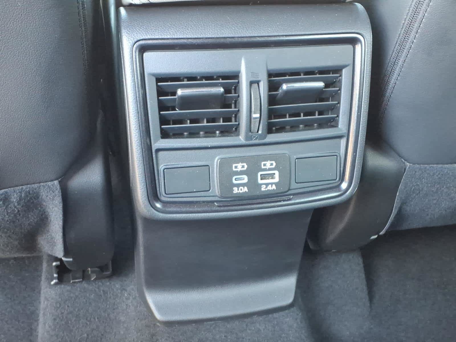 Used 2025 Subaru Forester Limited AWD/4WD image 25