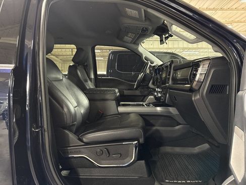 Used 2023 Ford F350 Lariat w/ Lariat Ultimate Package AWD/4WD image 5