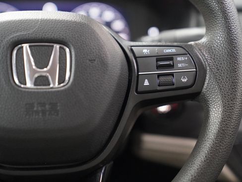 Used 2023 Honda Accord LX image 19