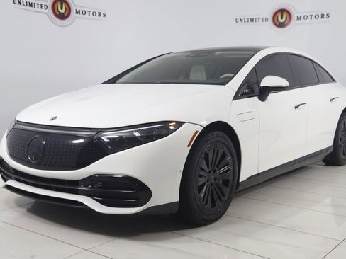 Used 2022 Mercedes-Benz EQS 450+ Sedan image 5