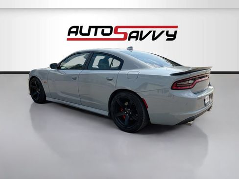 Used 2022 Dodge Charger Scat Pack w/ Plus Group RWD image 5