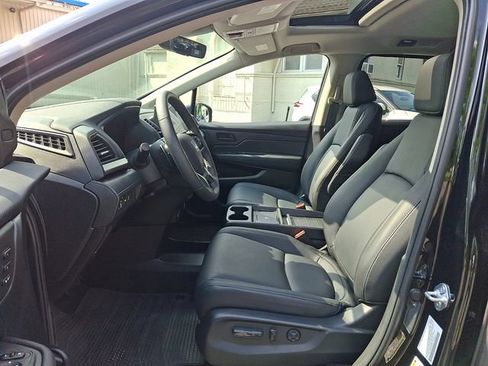 Certified 2026 Honda Odyssey EX-L image 15