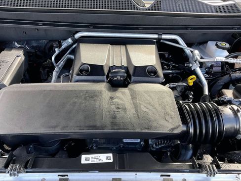 Used 2025 Chevrolet Colorado ZR2 w/ Technology Package image 30