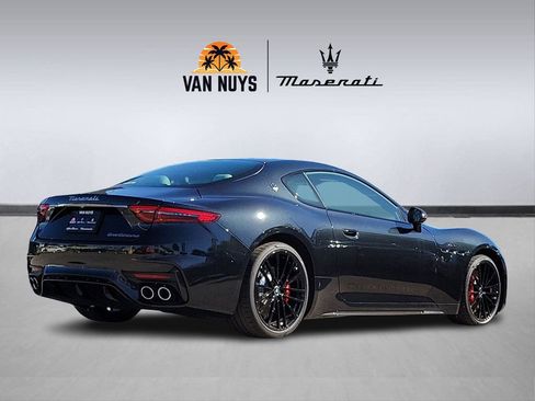 Used 2024 Maserati GranTurismo Trofeo image 3