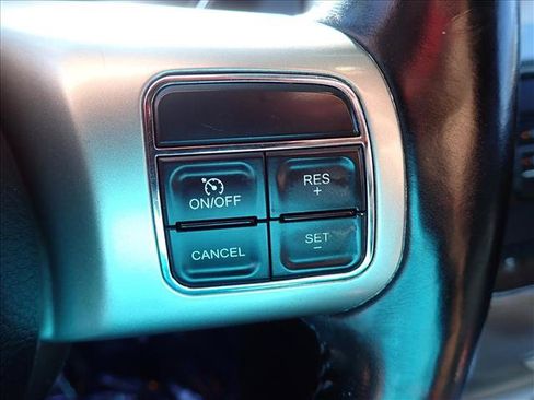Used 2012 Jeep Grand Cherokee Laredo AWD/4WD image 18