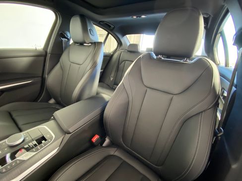 Certified 2025 BMW 330i Sedan image 21