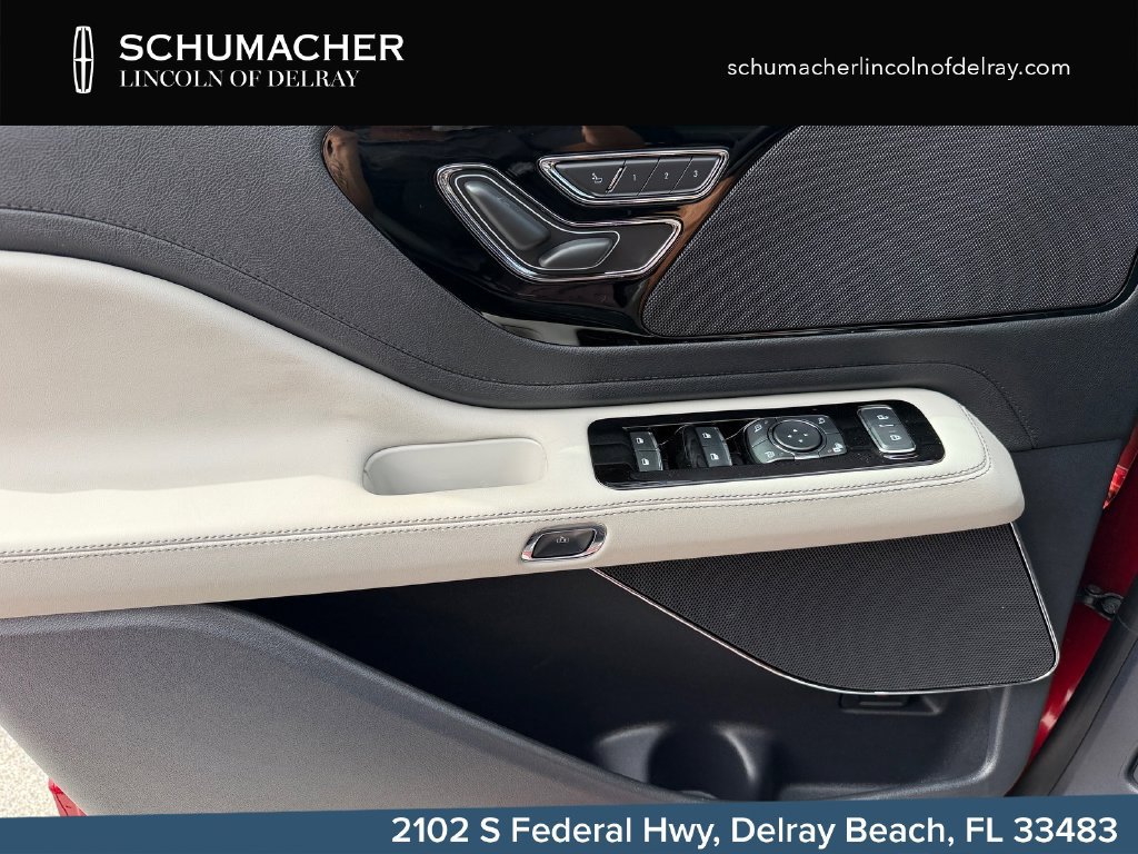 New 2027 Lincoln Aviator 2WD image 25