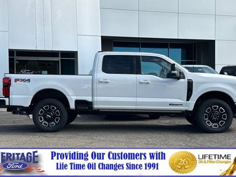 New 2026 Ford F250 Platinum w/ FX4 Off-Road Package AWD/4WD image 3