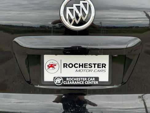 Used 2017 Buick Enclave Leather AWD/4WD image 44