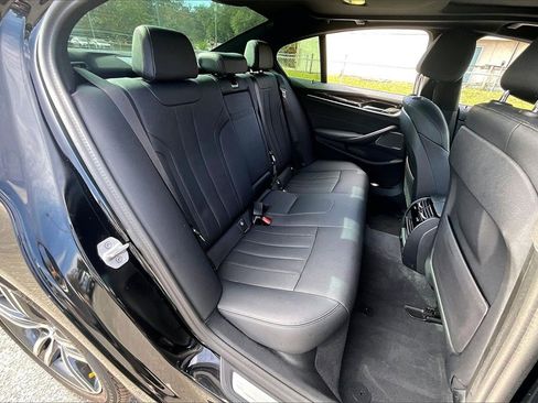 Used 2023 BMW 530i 530i w/ Premium Package image 22