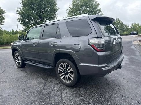 Used 2022 Toyota 4Runner Limited AWD/4WD image 4