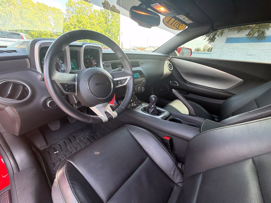 Used 2011 Chevrolet Camaro SS w/ RS Package RWD image 11