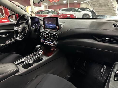 Used 2022 Nissan Sentra SV w/ All-Weather Package FWD image 31