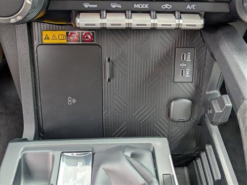 New 2024 Toyota Tacoma TRD Off-Road image 22